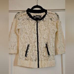 Daytrip Lace 3/4 Sleeve Full Zip Jacket Size Small